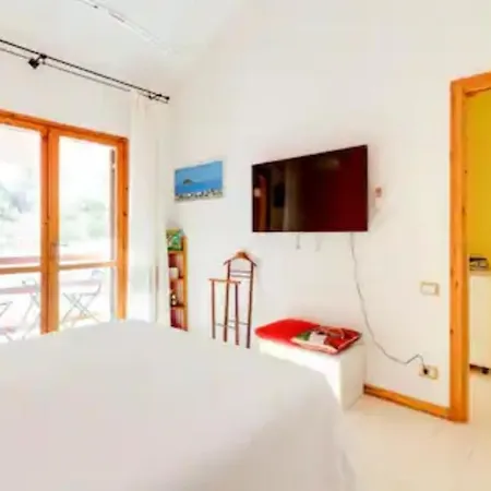 Vila Bellavista Nizam Is Molas Pula, Cagliari